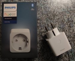 philips_hue_smart_plug.jpg