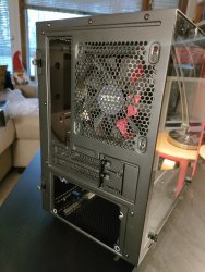 NZXT_H200_2.jpg