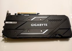 gigabyte1660_1.jpg