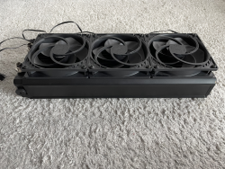 Hardware Labs Black Ice SR2 Xtreme+ 360 MP Multi Port Radiator 3.png