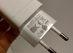 oneplus6-charger.png