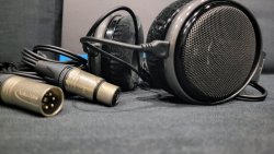 Sennheiser HD650.jpg