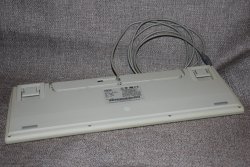 IBM KB-8926 näppäimistö pohja.JPG