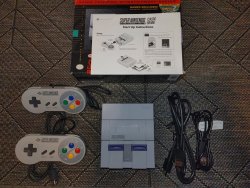 Snes mini JENKKI koko paketti.jpg