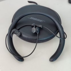 Bose quiet 30.jpeg