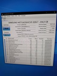 Samsung MZ7LN256HCHP-000L7.jpg