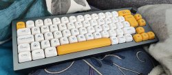 Keychron3Q_KoaProfileKeycaps.jpg