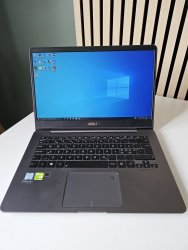 zenbook-1.jpg