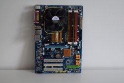 Gigabyte P35-DS3L.jpg