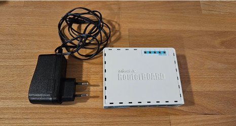 mikrotik.jpg mikrotik.jpg