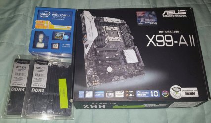 5820K-paketti-laatikot.jpg 5820K-paketti-laatikot.jpg