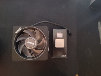 3700x cooleri ja prossu.jpg 3700x cooleri ja prossu.jpg