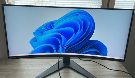 monitori.jpg monitori.jpg