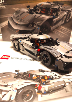 lego_42173_2.png