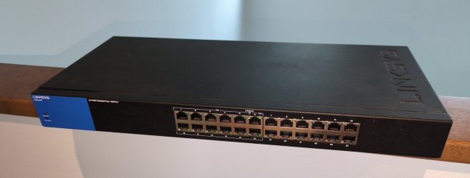 linksys_front.jpg