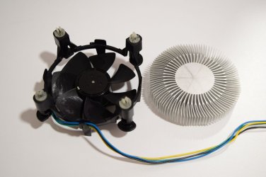 Putsattu Intel cooleri.jpg