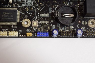 Intel DX58SO kärhtänyt komponentti.jpg Intel DX58SO kärhtänyt komponentti.jpg