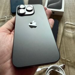 iphone_15pro_128gb_03.jpg
