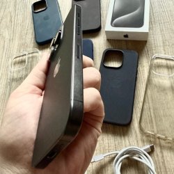 iphone_15pro_128gb_04.jpg