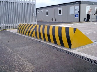 automatic_rising_kerb_pf8000-800x600.jpg