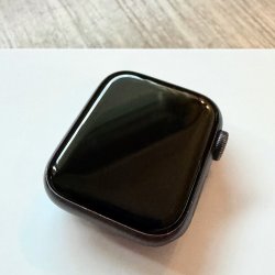 apple_watch_se_02.jpg apple_watch_se_02.jpg