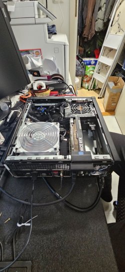 20251109_211306.jpg 20251109_211306.jpg