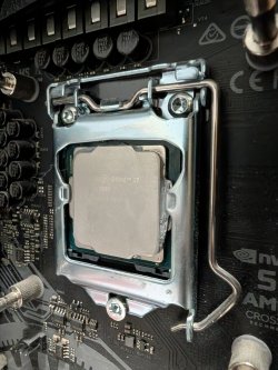 PXL_20251202_200200293.jpg PXL_20251202_200200293.jpg