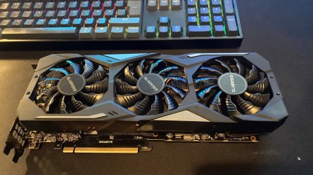 IMG_E0112.JPG IMG_E0112.JPG