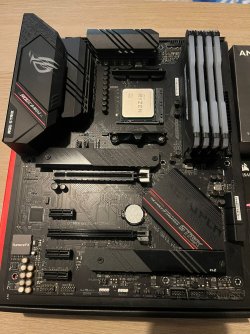 WhatsApp Image 2025-12-06 at 15.16.14 (6).jpeg