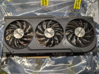 2025-12-07 22.32.17.jpg 2025-12-07 22.32.17.jpg