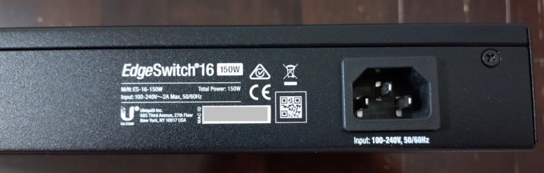 es8-back2.jpg es8-back2.jpg