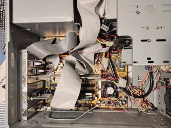 sisuskalut.jpg sisuskalut.jpg