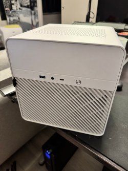 Photo 12.1.2026, 21.45.35.jpg