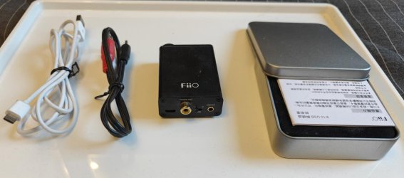 FiiO_e10k_2.jpg FiiO_e10k_2.jpg