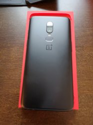 oneplus6-2.jpg