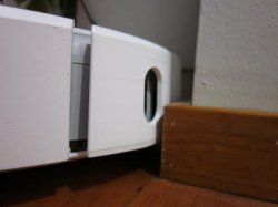 xiaomi-vacuum-v1-wall-sensor.JPG