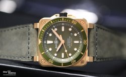 DiveIntoWatchesCom_Bell_Ross_BR03_92_Diver_Bronze_Green_Frontal_Baselworld_2019.jpg