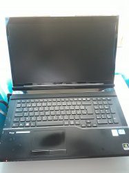 Fujitsu_Lifebook_NH532.jpg