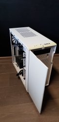 Fractal Design Define R5 Valkoinen 2013_01.jpg