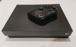 Xbox One X.JPG