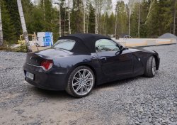 bmw-z4-2.jpg