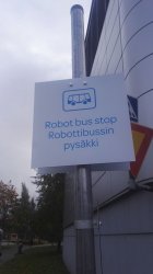 robot_bus_stop.jpg