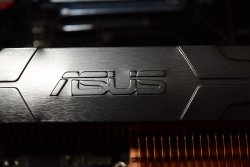 Asus P5E3 Deluxe 2.jpg