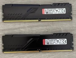 Kingston32gb_2.jpg