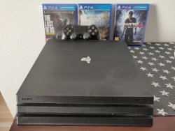 PS4 Pro.jpg