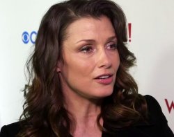 1024px-Bridget_Moynahan_at_Watch!_Magazine_10_year_anniversary.jpg