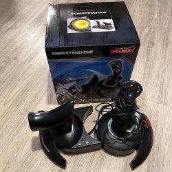 Thrustmaster_TFlight_HotasX_01.jpg Thrustmaster_TFlight_HotasX_01.jpg