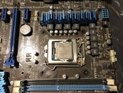 Intel Core i5-3570K Ivy Bridge CPU.JPG
