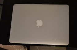 MacBook Air 13 (Early 2014) 128GB 20220109_190859.jpg