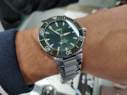 Oris Aquis 8-2020.jpg